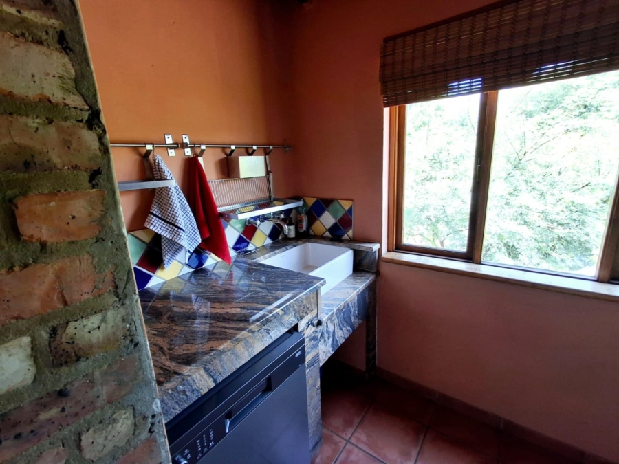 4 Bedroom Property for Sale in Boschenvaal River Front Lodges Free State